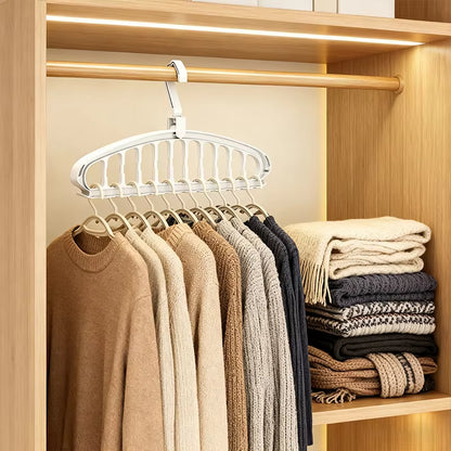 9 Hole Foldable Hanger